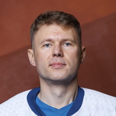 Дмитрий Старухин